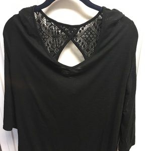 Black sweater shirt 3/4 sleeves